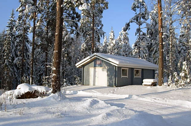 De garage in de winter